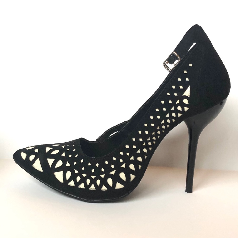 Fru designer stiletto heels  in off white & black